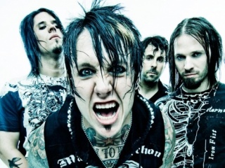 Papa Roach