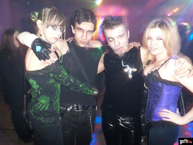 gallery_18178_1988_188999.jpg