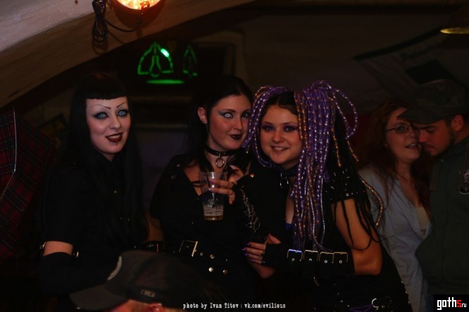 gallery_18178_2028_95865.jpg